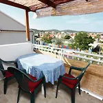 Apartments With Parking Space Jezera, Murter - 5109 Jezera