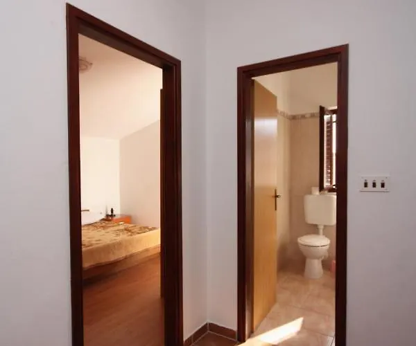 With Parking Space Jezera, Murter - 5109 Lejlighed *